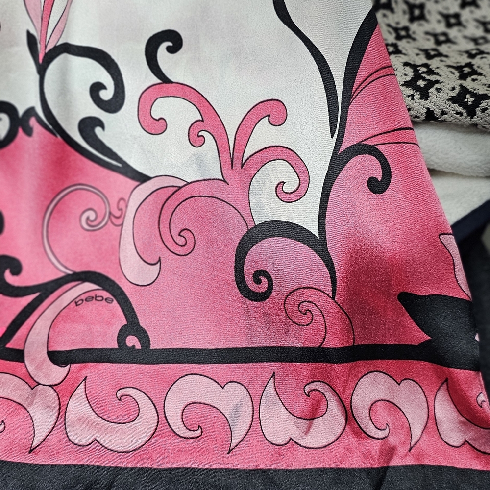 bebe Pink and Cream Halter Blouse - Picture 7 of 9